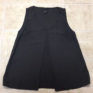 H&M charcoal gray sleeveless top